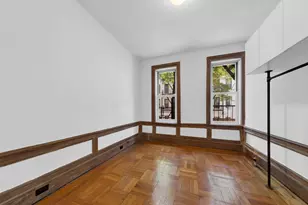 261 W 22nd St, New York City, NY 10011 - Photo 8