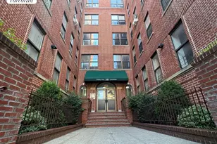 581 Academy St, New York City, NY 10034 - Photo 1
