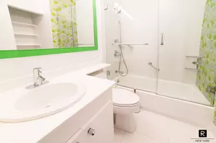 525 E 80th St, New York City, NY 10075 - Photo 8