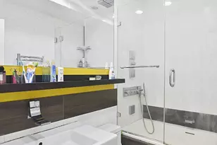 525 E 80th St, New York City, NY 10075 - Photo 6