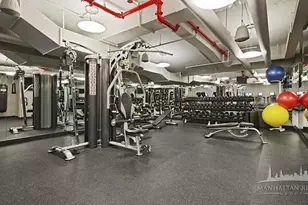 222 E 39th St, New York City, NY 10016 - Photo 6