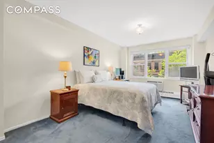 315 E 69th St, New York City, NY 10021 - Photo 4