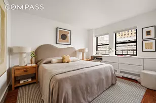 424 W 49th St, New York City, NY 10019 - Photo 6