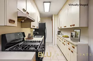 310 W 72nd St, New York City, NY 10023 - Photo 8