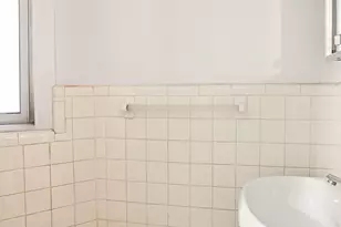 310 W 72nd St, New York City, NY 10023 - Photo 16