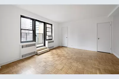 135 E 54th Street #16E, New York City, NY 10022 - Photo 12