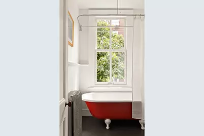 250 Cumberland Street, New York City, NY 11205 - Photo 8