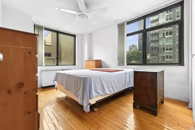 300 E 54th Street #6C, New York City, NY 10022 - Photo 8