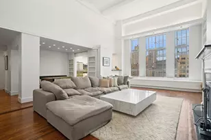 340 W 57th St, New York City, NY 10019 - Photo 2