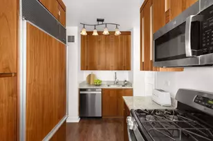 245 E 93rd St, New York City, NY 10128 - Photo 4