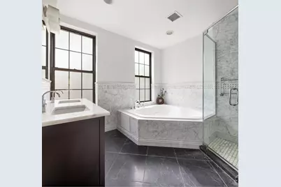 358 Gates Avenue, Brooklyn, NY 11216 - Photo 10
