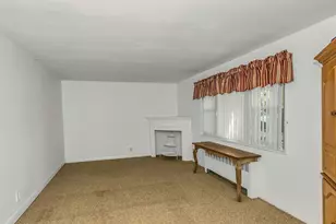 15-06 212th St, New York City, NY 11360 - Photo 2