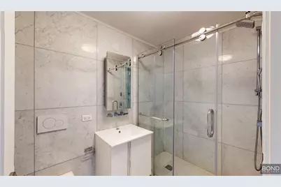 237 E 34th Street #706, New York City, NY 10016 - Photo 10