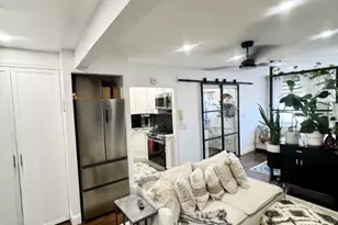 125-16 83rd Dr, New York City, NY 11415 - Photo 2