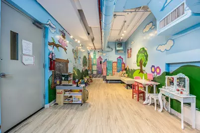 21-45 44th Drive #3-I, New York City, NY 11101 - Photo 12