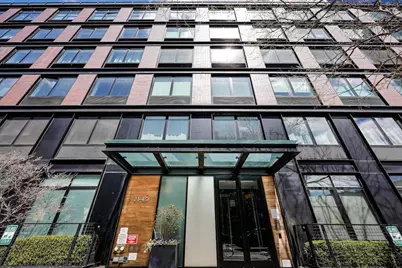 21-45 44th Drive #3-I, New York City, NY 11101 - Photo 18