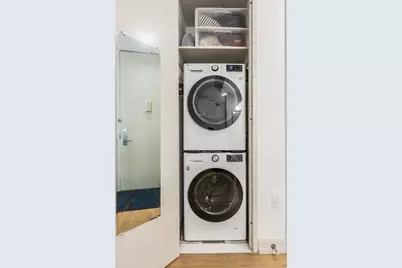 21-45 44th Drive #3-I, New York City, NY 11101 - Photo 6