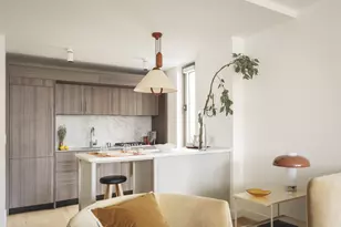 234 E 46th St, New York City, NY 10017 - Photo 20