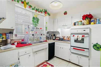 742 E 58th Street, New York City, NY 11234 - Photo 10