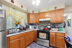 742 E 58th St, New York City, NY 11234 - Photo 16