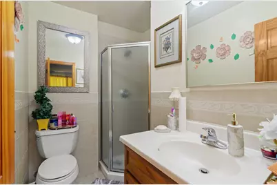 742 E 58th Street, New York City, NY 11234 - Photo 18