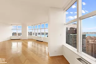 160 W 66th St, New York City, NY 10023 - Photo 4