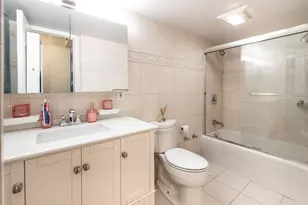 210 E 63rd St, New York City, NY 10065 - Photo 6