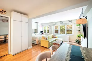 210 E 63rd St, New York City, NY 10065 - Photo 4