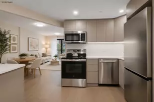 608 Ocean Ave, New York City, NY 11226 - Photo 2