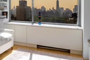 111 W 67th St, New York City, NY 10023 - Photo 2