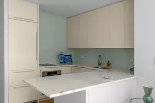 111 W 67th St, New York City, NY 10023 - Photo 4