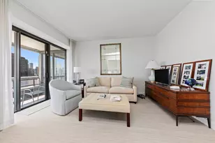 530 E 76th St, New York City, NY 10021 - Photo 12