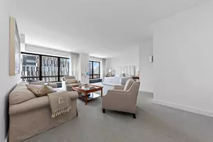530 E 76th St, New York City, NY 10021 - Photo 8