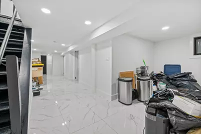 916 Clarence Avenue, New York City, NY 10465 - Photo 26