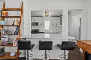 916 Clarence Ave, New York City, NY 10465 - Photo 12