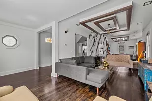 916 Clarence Ave, New York City, NY 10465 - Photo 6