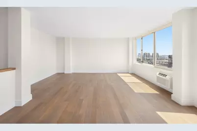 555 Main Street #1713, New York City, NY 10044 - Photo 2