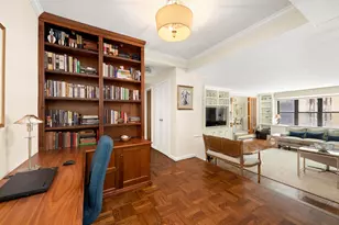 301 E 48th St, New York City, NY 10017 - Photo 2