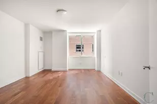 60 E 55th St, New York City, NY 10022 - Photo 6