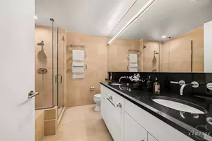 60 E 55th St, New York City, NY 10022 - Photo 4