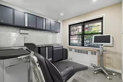 347 E 53rd Street #LA, New York City, NY 10022 - Photo 8