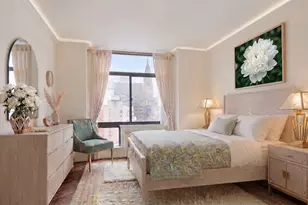 303 E 43rd St, New York City, NY 10017 - Photo 2