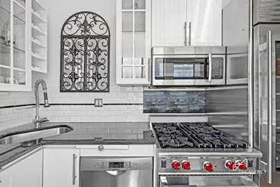 4 Lexington Avenue #5J, New York City, NY 10010 - Photo 4