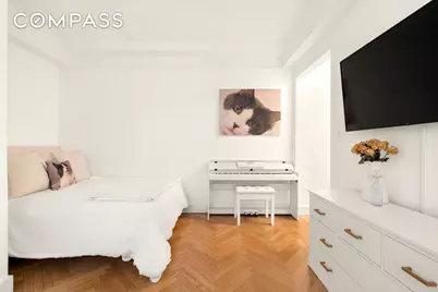 33 Riverside Drive #4D, New York City, NY 10023 - Photo 2