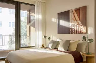 323 Bergen St, Brooklyn, NY 11217 - Photo 2