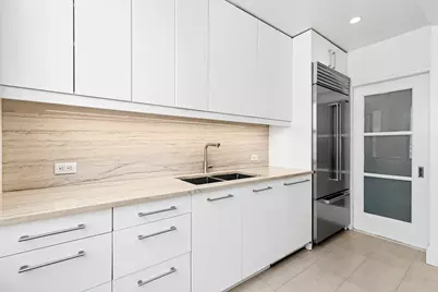 305 E 40th Street #20CD, New York City, NY 10016 - Photo 10