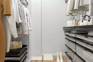 305 E 40th St, New York City, NY 10016 - Photo 18