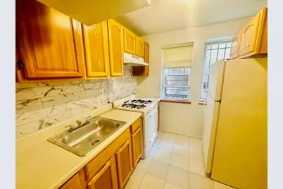 668 Greene Avenue, New York City, NY 11221 - Photo 2