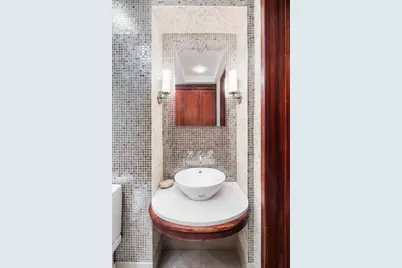 333 W 57th Street #3CD, New York City, NY 10019 - Photo 12