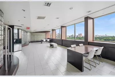 30 Central Park S #15, New York, NY 10019 - Photo 6